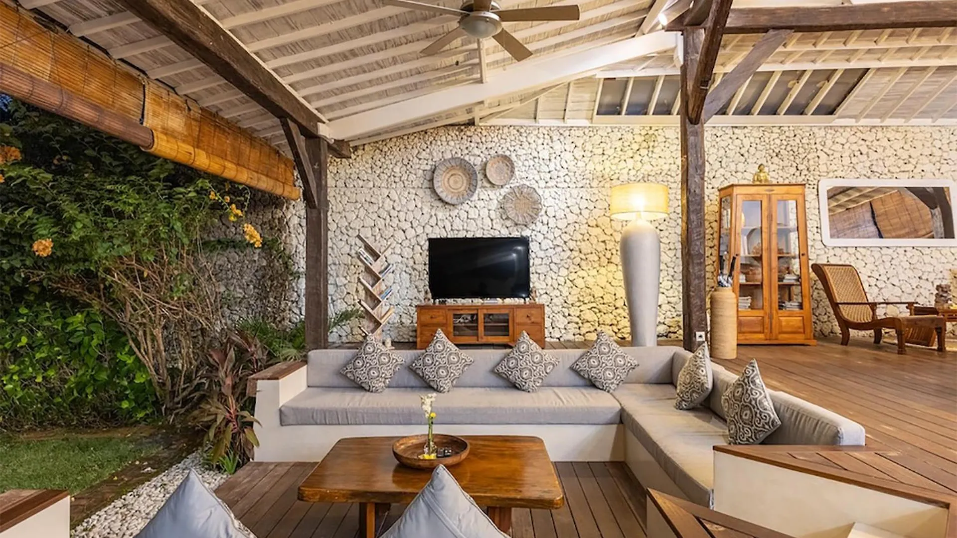 Villa Tabatha By Optimum Bali Villas Canggu  Indonesia
